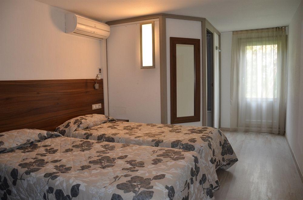 Brit Hotel Plaisance A9/A61 Narbonne Exteriér fotografie