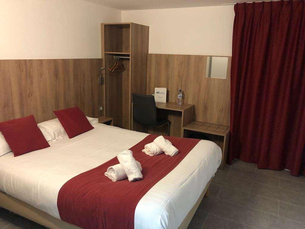 Brit Hotel Plaisance A9/A61 Narbonne Pokoj fotografie
