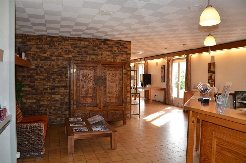 Brit Hotel Plaisance A9/A61 Narbonne Exteriér fotografie