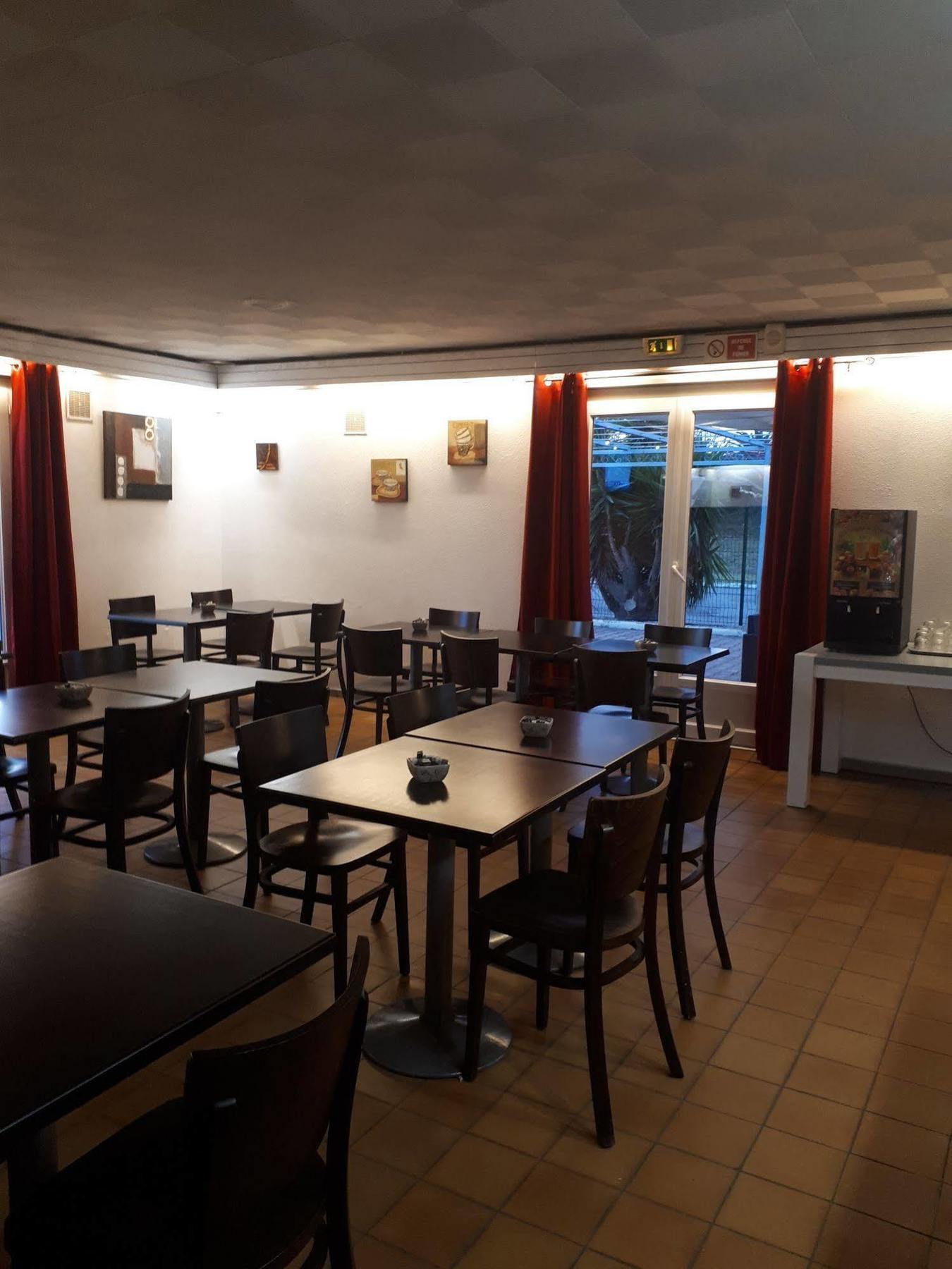 Brit Hotel Plaisance A9/A61 Narbonne Exteriér fotografie